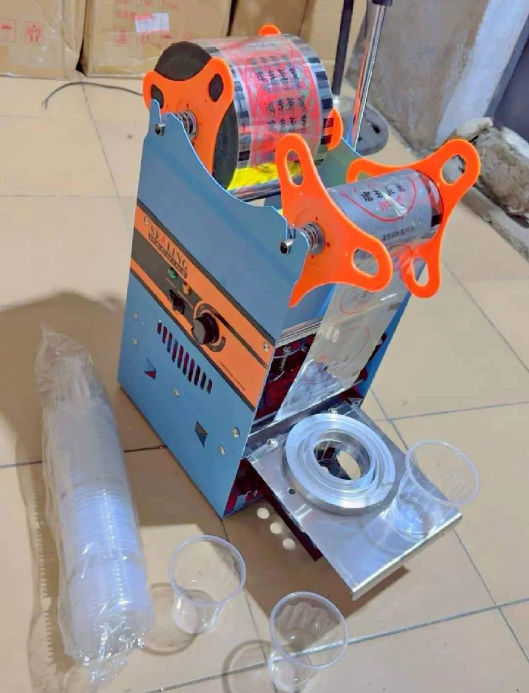 Machine a sceller